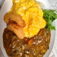 オムカレー海老フライ付き😄|m.rafuさん